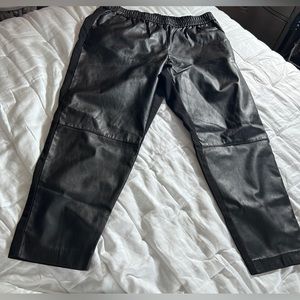 H&M Size 18 Vegan Leather Pants Black Stretchy Faux Leather Trousers w Pockets